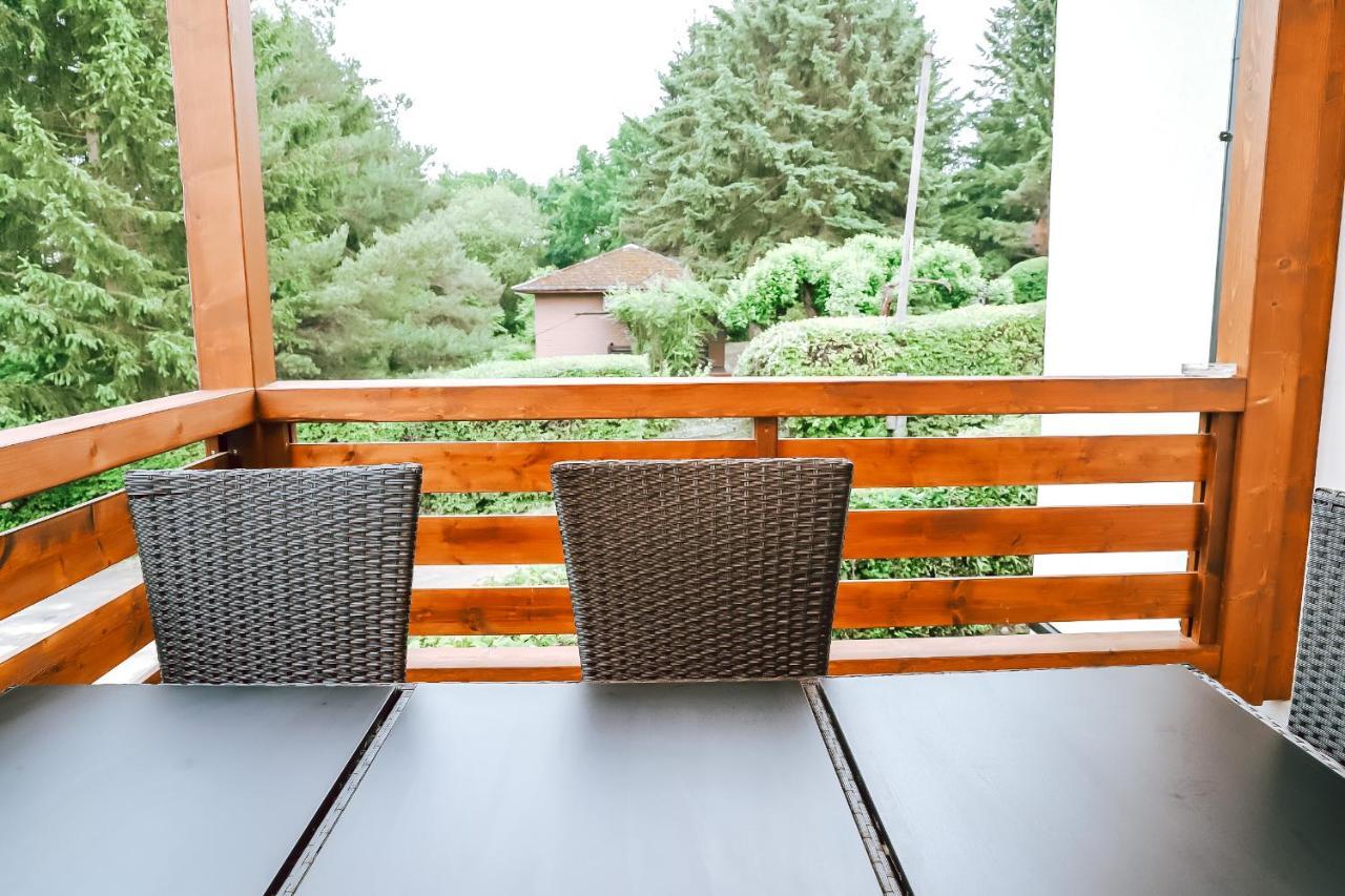 Chaty A Apartmany Hracholusky Kemp Kosatka Pnovany Exterior photo