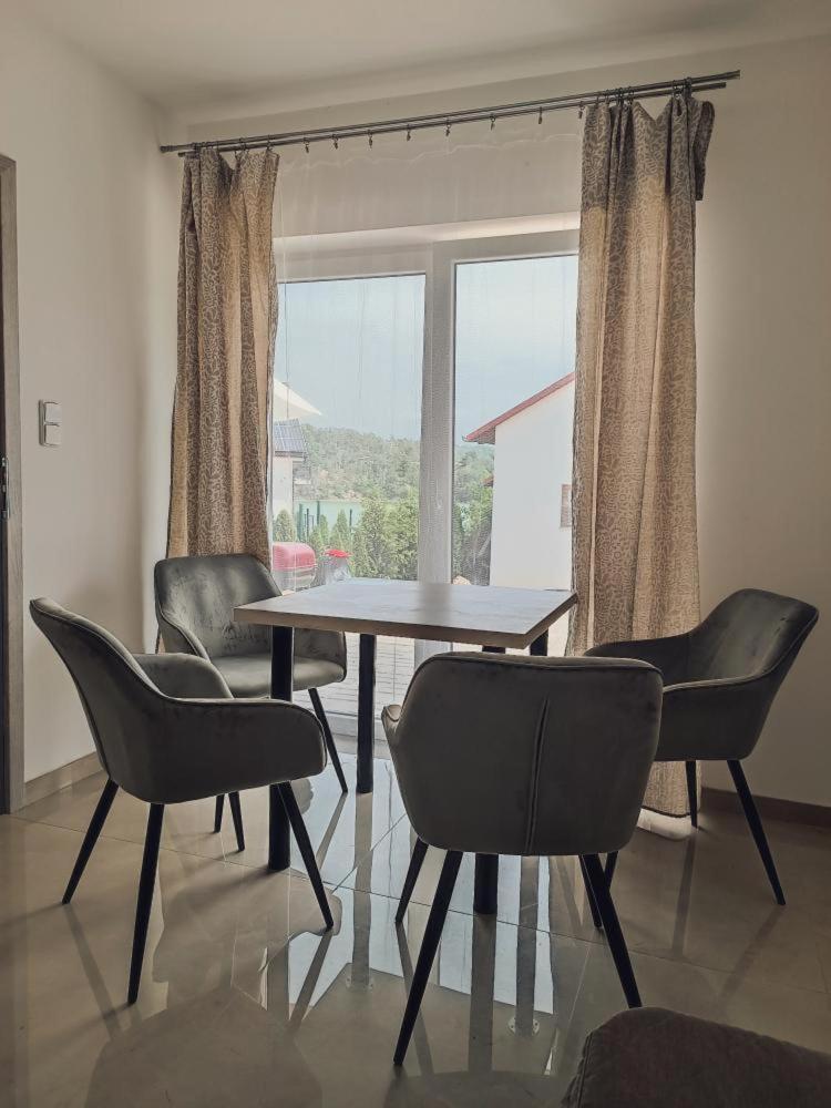 Chaty A Apartmany Hracholusky Kemp Kosatka Pnovany Exterior photo